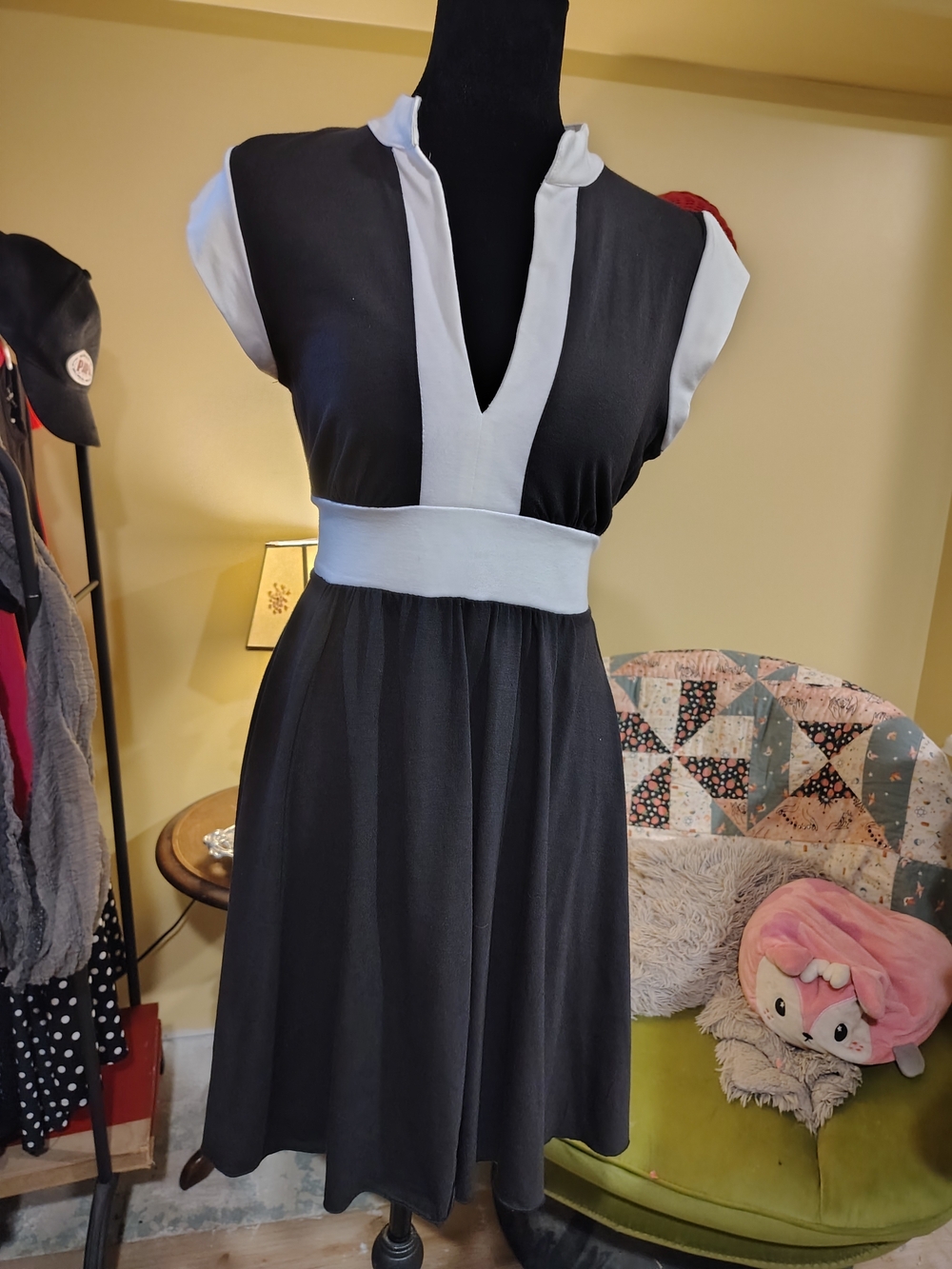 Speechless for JCPenney Black & White Colorblock Dress  Size L  NWT